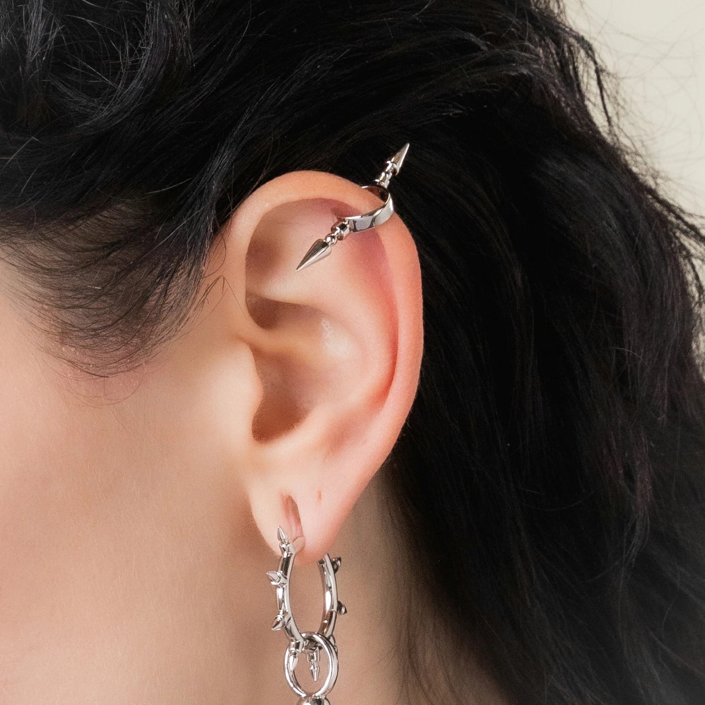 THORN BAR EAR CUFFS
