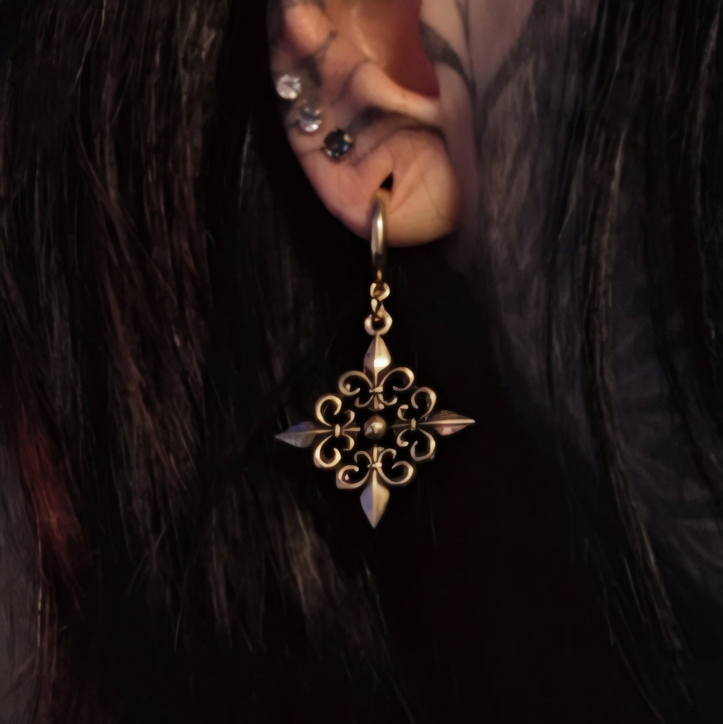 FLEUR-DE-LIS ELEGANCE EARRINGS