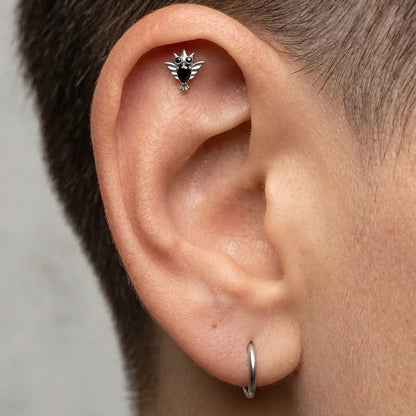 Silver with black cubic zirconia crystal owl titanium flatback stud, product view 3 – PUNKYOUTH