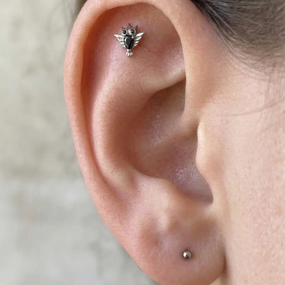 Silver with black cubic zirconia crystal owl titanium flatback stud, product view 6 – PUNKYOUTH