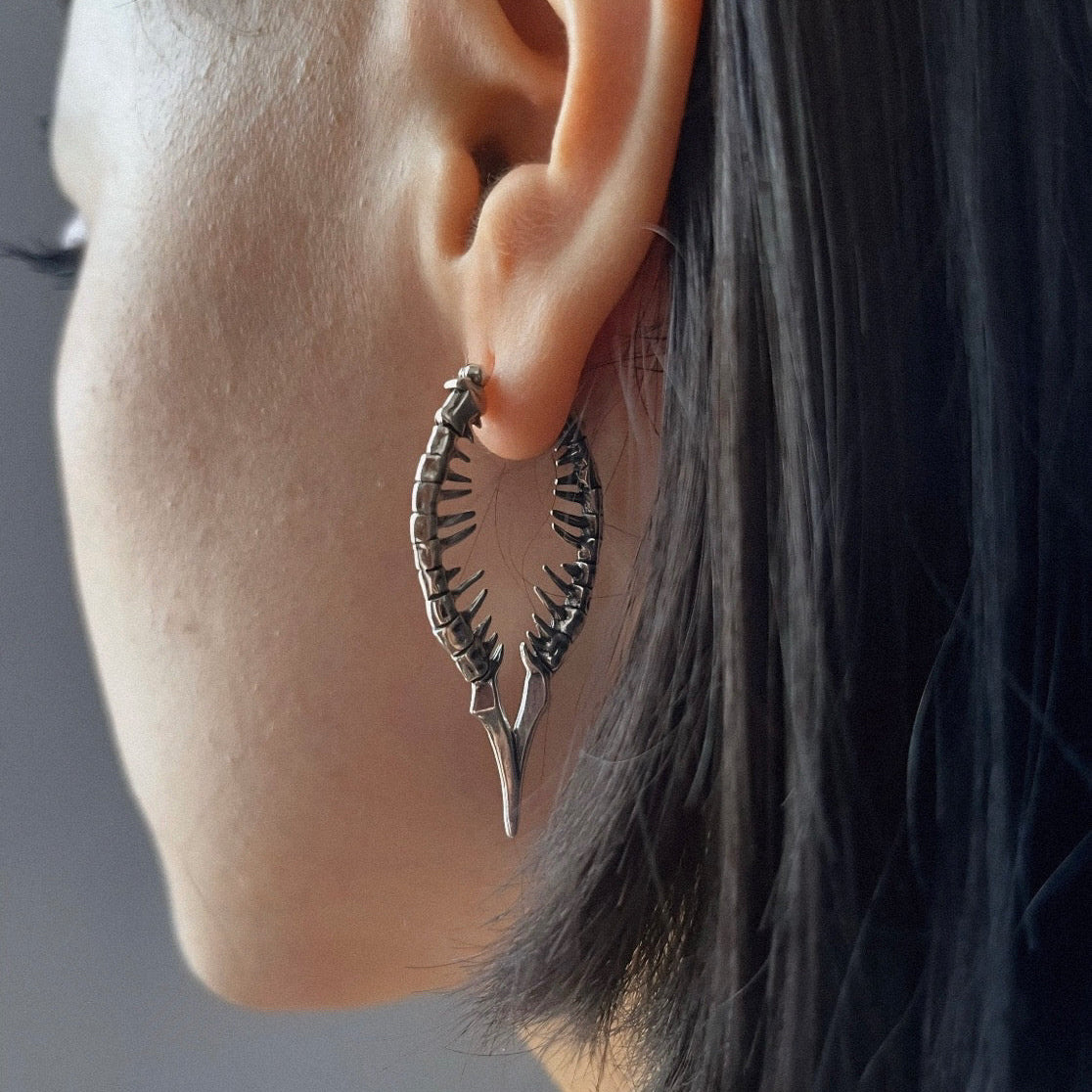 SPINAL REVERIE EARRINGS