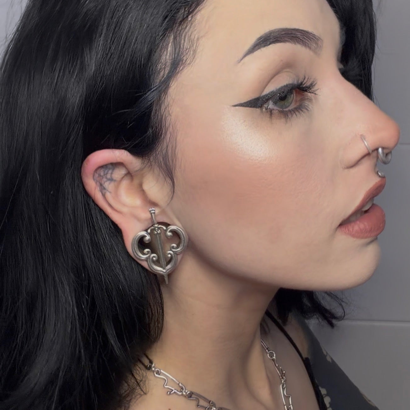 SACRED SWORD TUNNELS