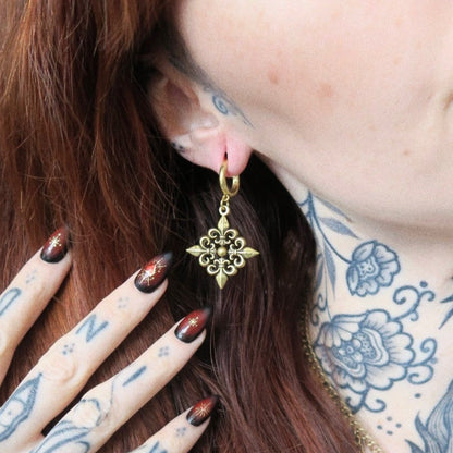 FLEUR-DE-LIS ELEGANCE EARRINGS