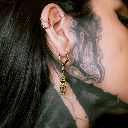 SKELETON HAND EARRINGS